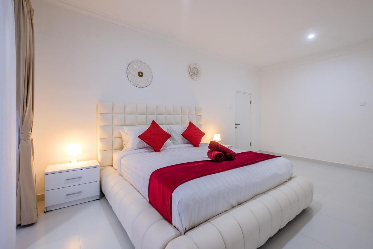 Luxury Minimalist Villa White Angel In Seminyak Bagian luar foto