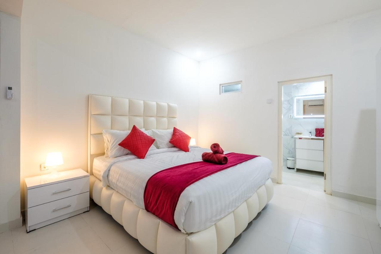 Luxury Minimalist Villa White Angel In Seminyak Bagian luar foto