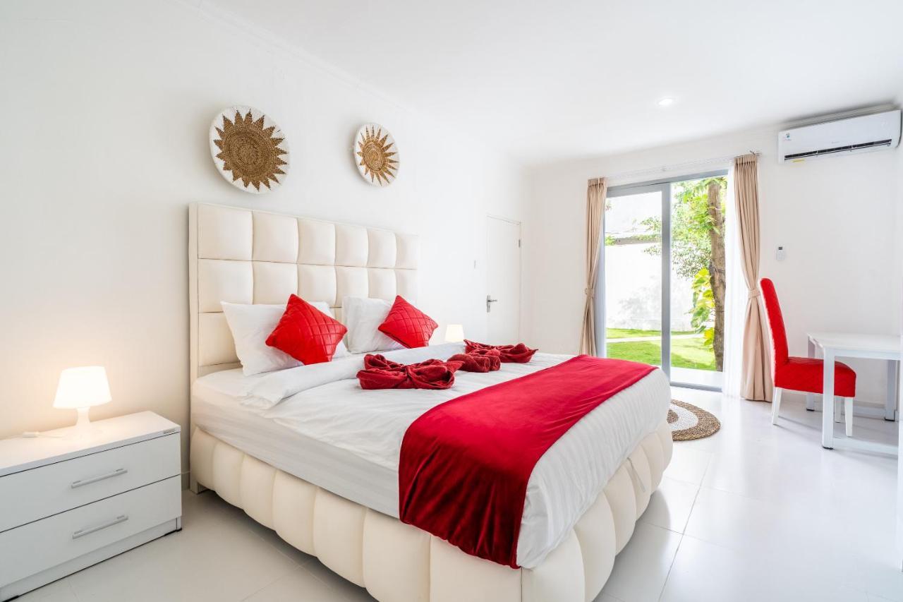 Luxury Minimalist Villa White Angel In Seminyak Bagian luar foto